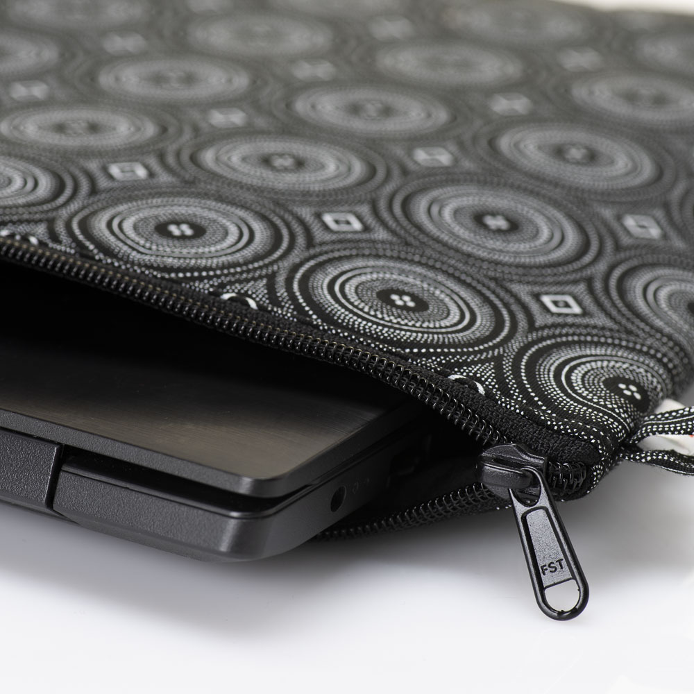 Laptop Case Small 03L Laptop Case Small 03L